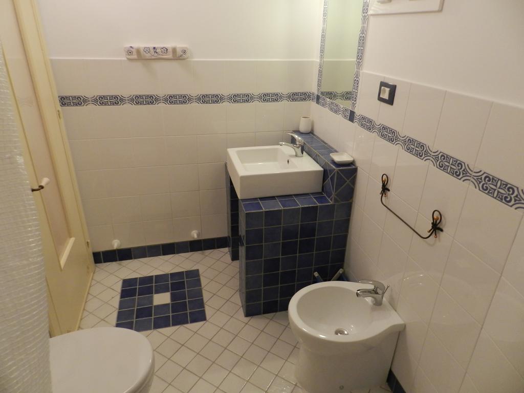 Casa Corte Con Terrazza Taviano  Værelse billede